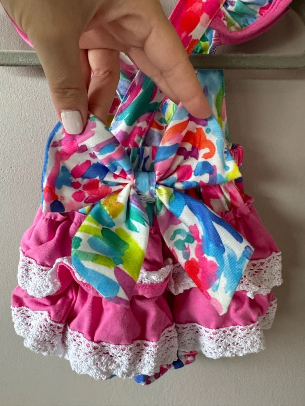 Abby‎ & Evie Baby Boutique Bright Watercolor Print Ruffle Bubble Romper 3 Months